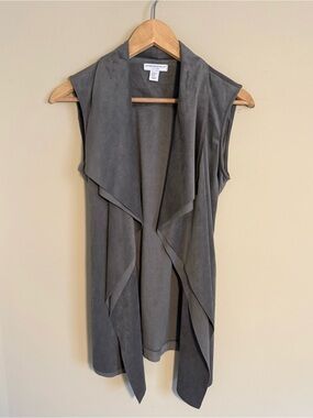 Sleeveless Draped Suede-Look Vest in Charcoal Gray